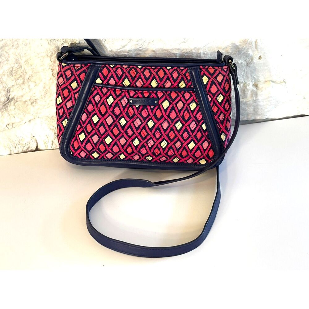 Vera Bradley Katalina Pink Diamonds Trapeze‎ Crossbody Bag Quilted Faux Leather